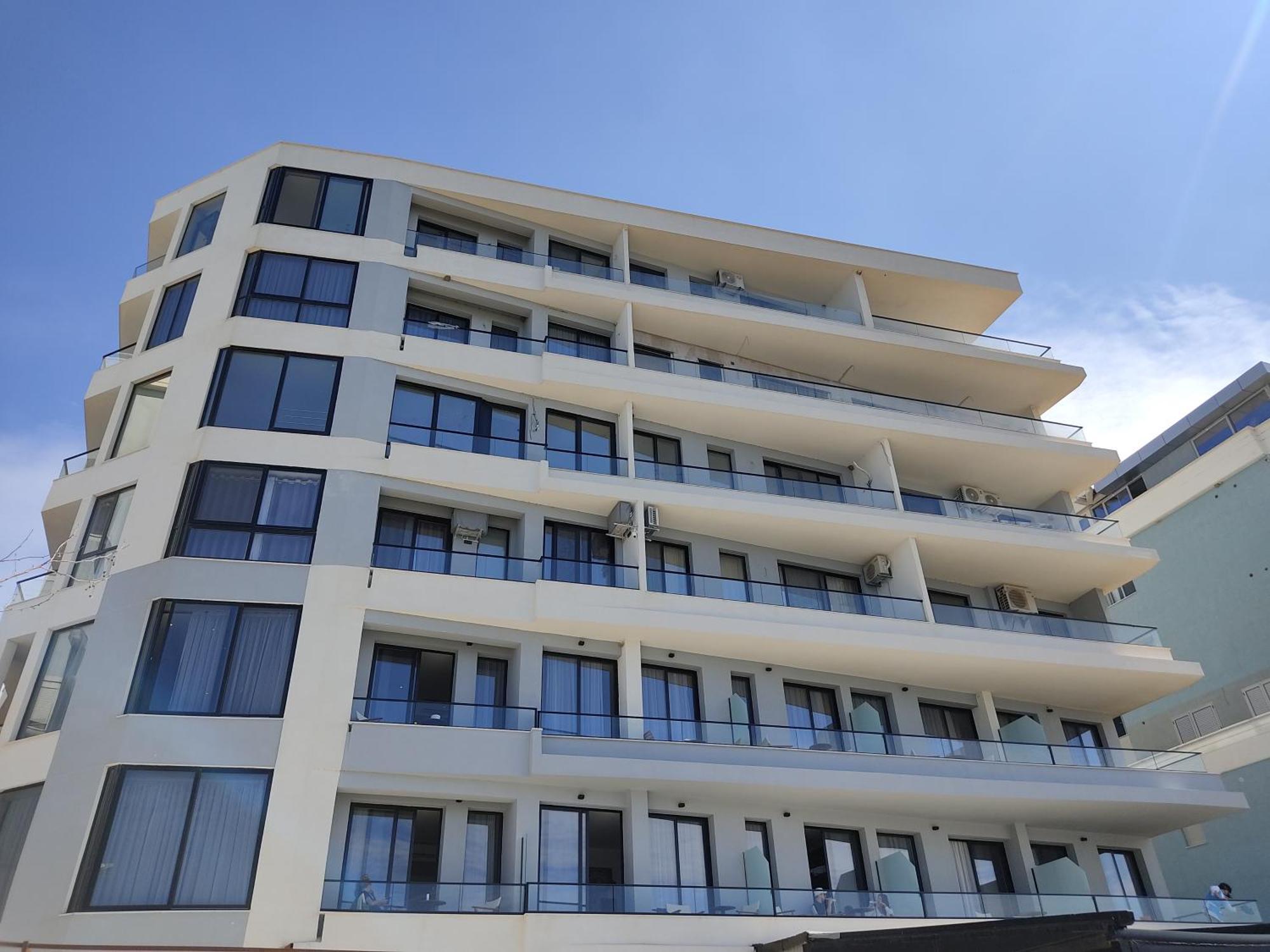 Ideal Sea View Apartment Влёра Экстерьер фото