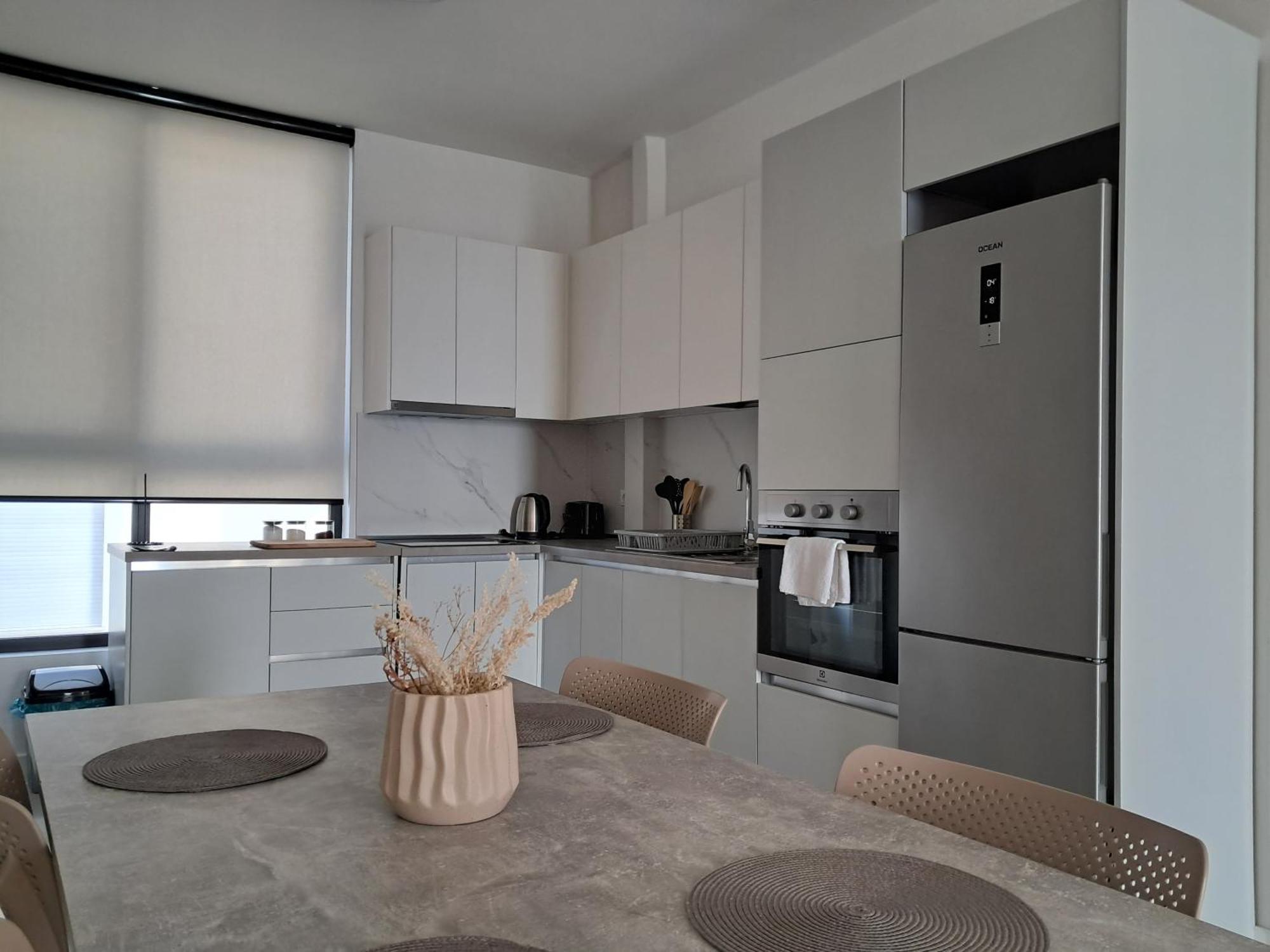Ideal Sea View Apartment Влёра Экстерьер фото